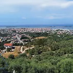 Irida Apartman *