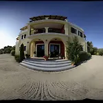 Irida Apartman Apólpena