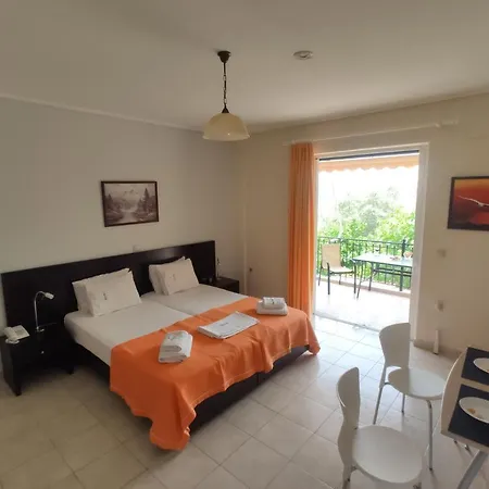 Apartment Irida *