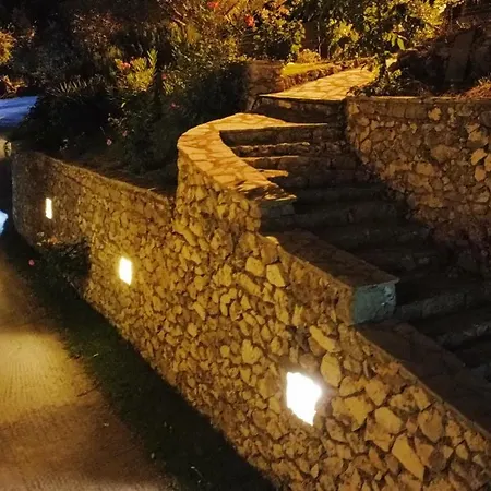 Irida דירה